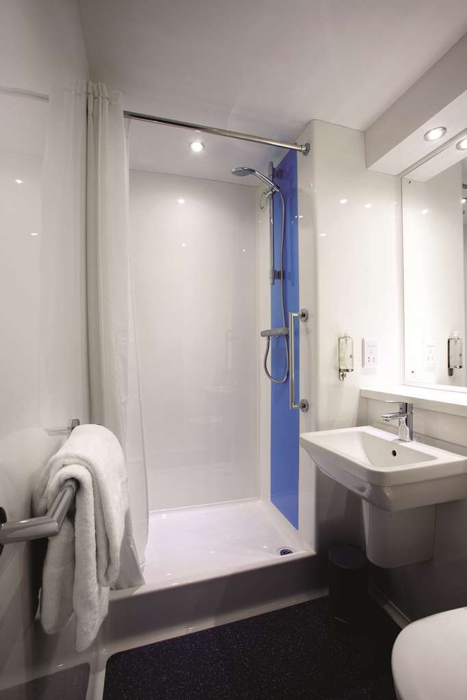 Travelodge Helensburgh Seafront Pokoj fotografie